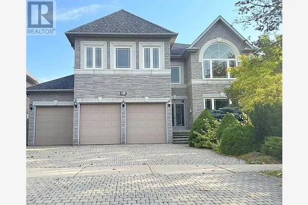 31 BLACK WALNUT CRESCENT
