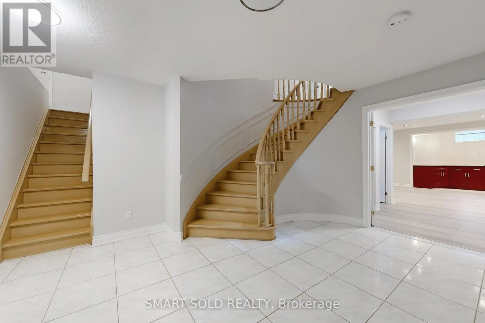 31 BLACK WALNUT CRESCENT