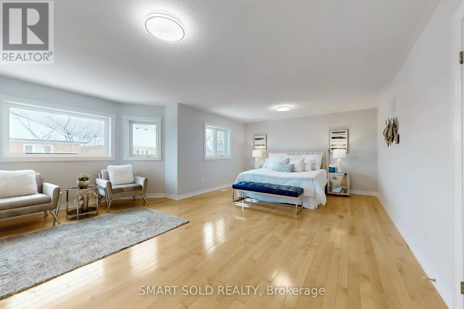 31 BLACK WALNUT CRESCENT