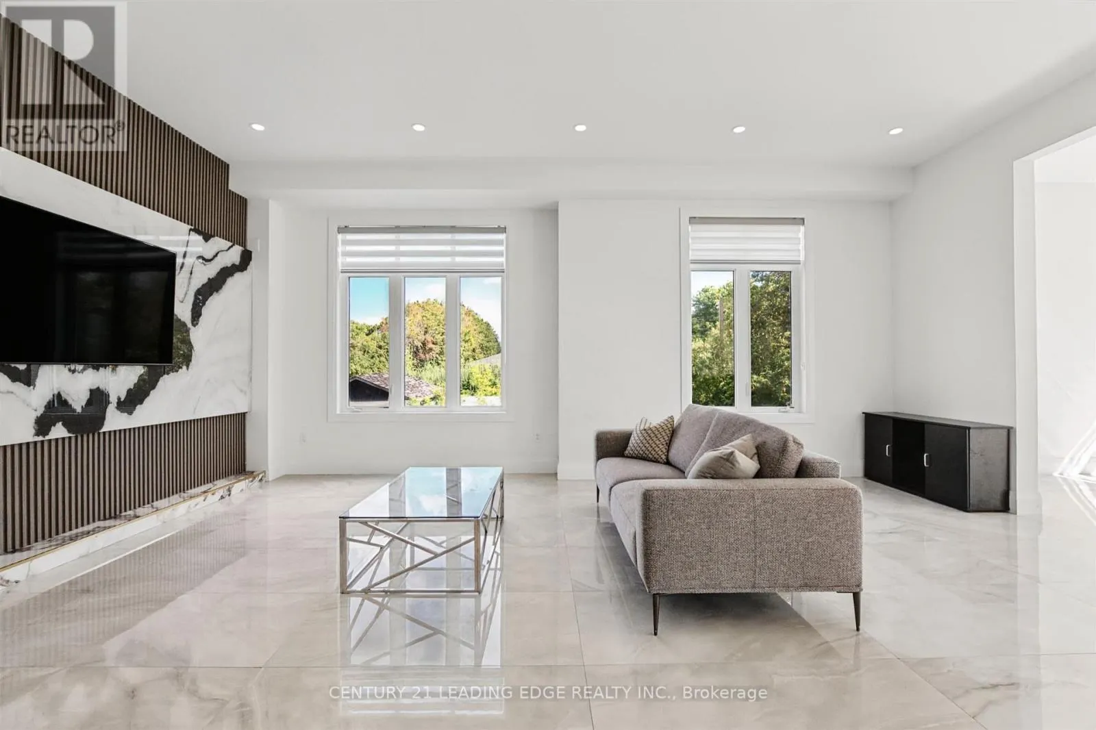 309 GIBSON CIRCLE