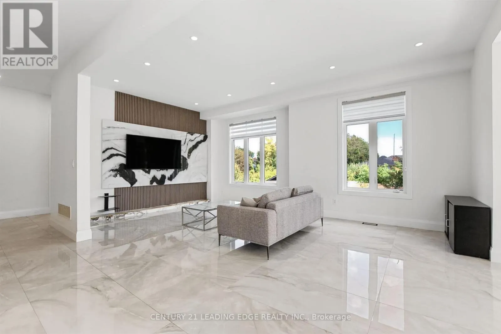 309 GIBSON CIRCLE