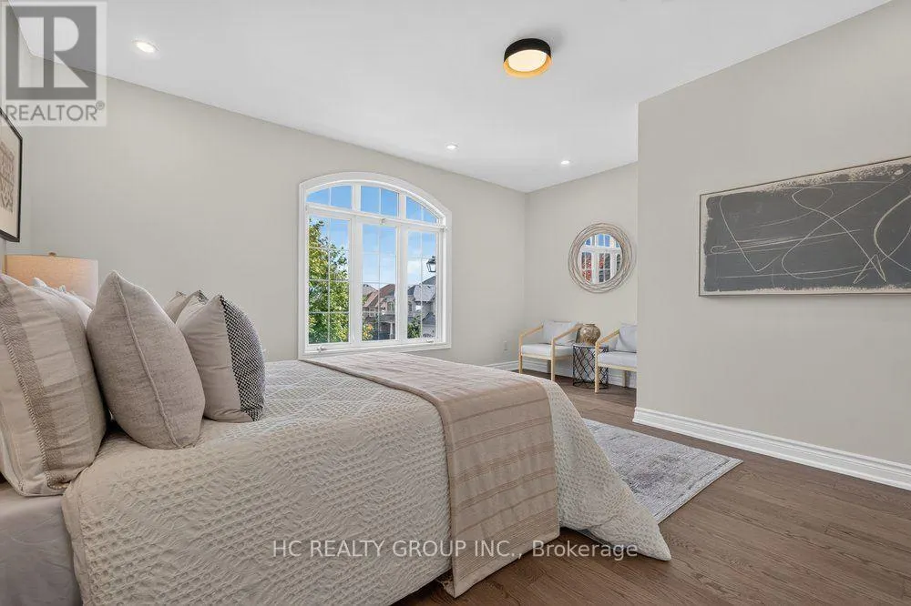 39 ROYAL WEST ROAD