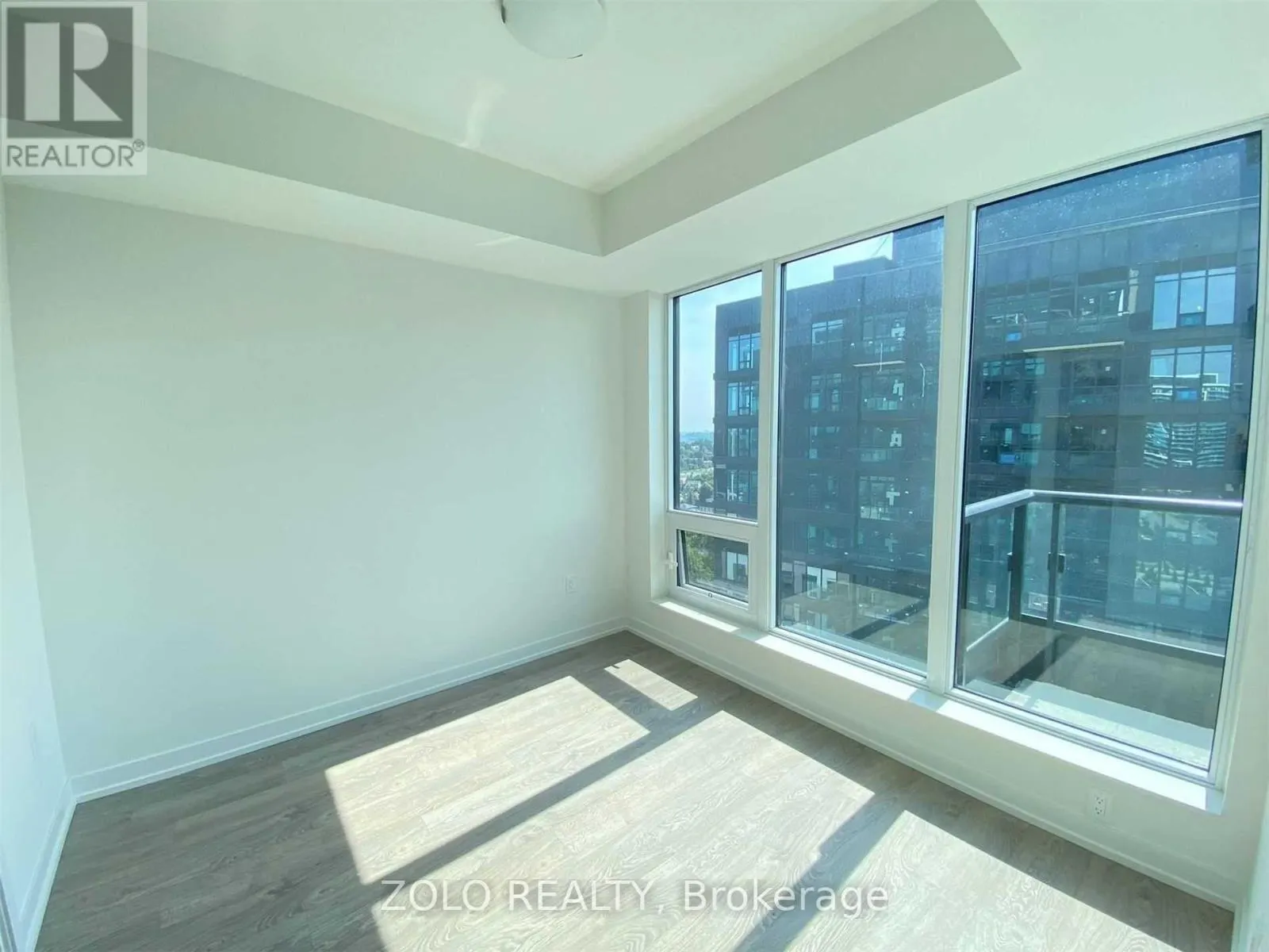 1602E - 8868 YONGE STREET