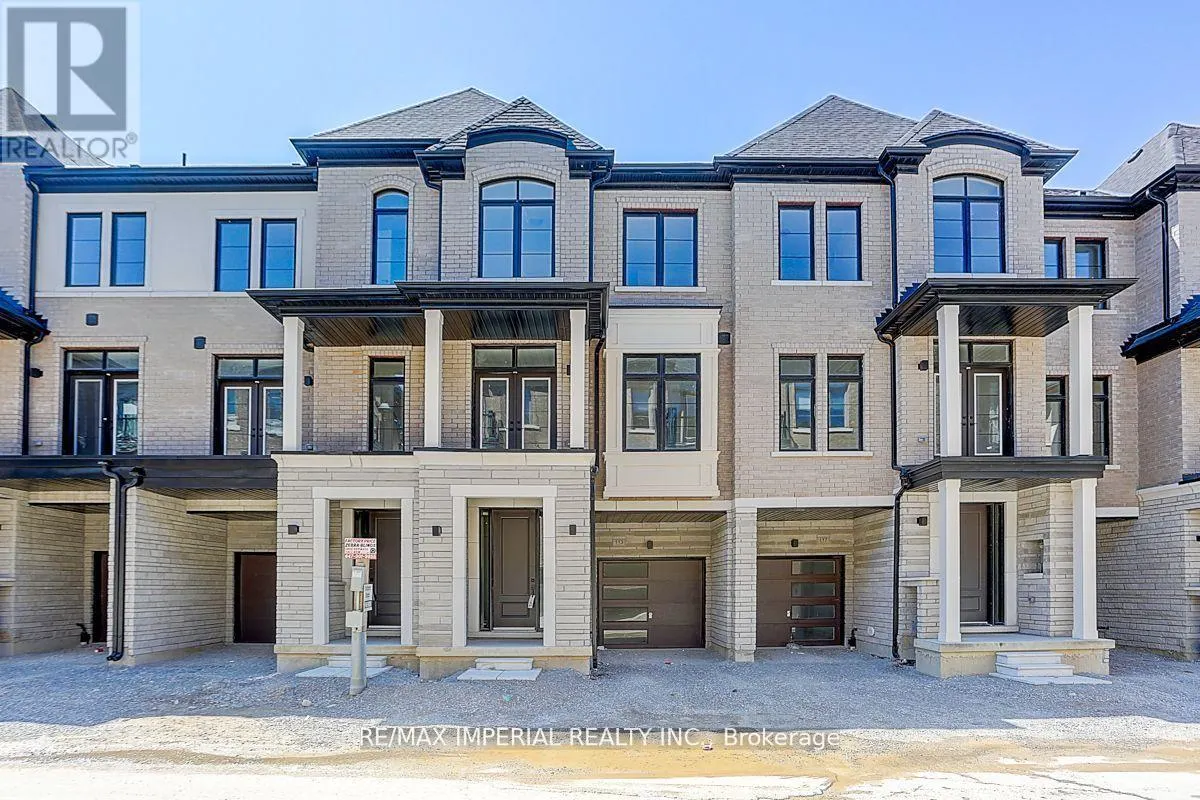 113 DE LA ROCHE DRIVE