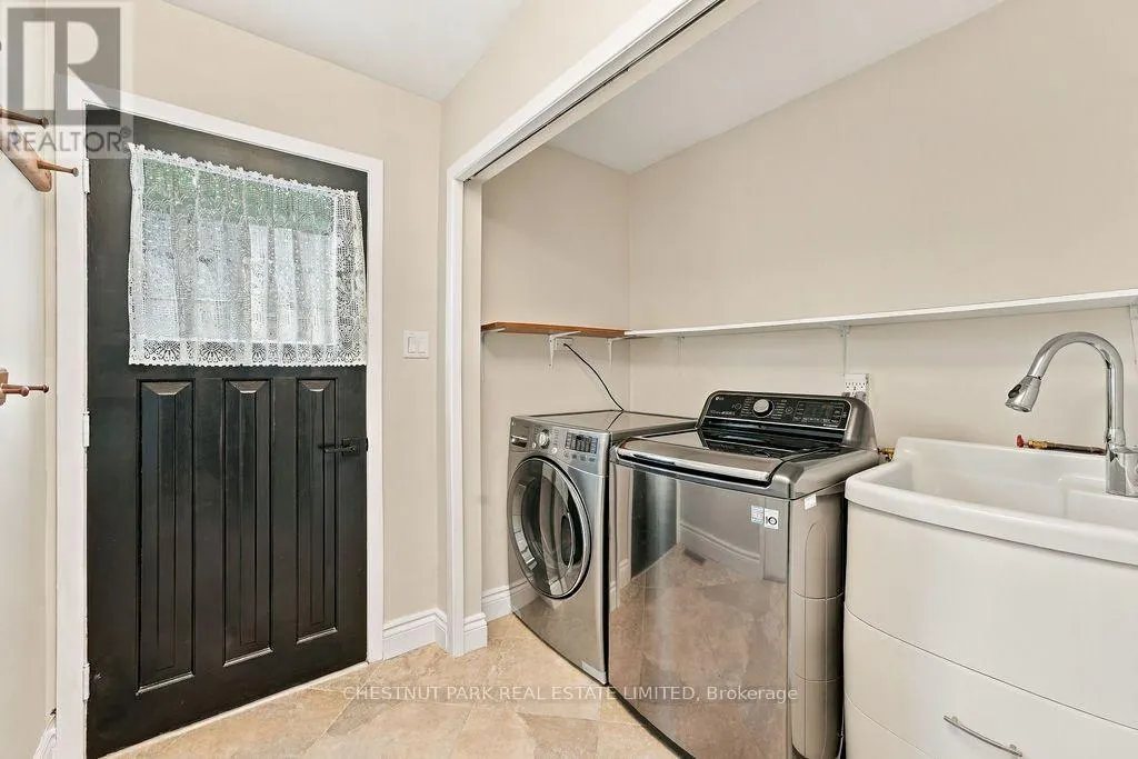 23 KINGS INN TRAIL
