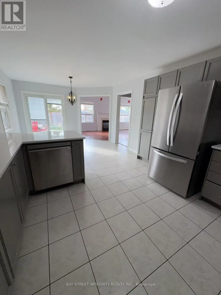 38 DELATTAYE AVENUE