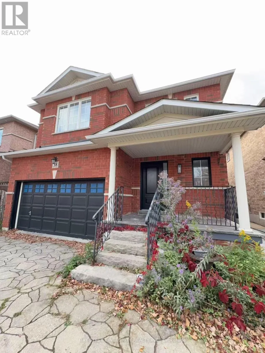 38 DELATTAYE AVENUE
