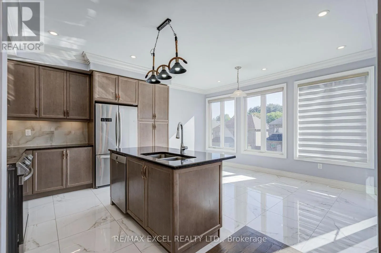 132 MEADOW VISTA CRESCENT