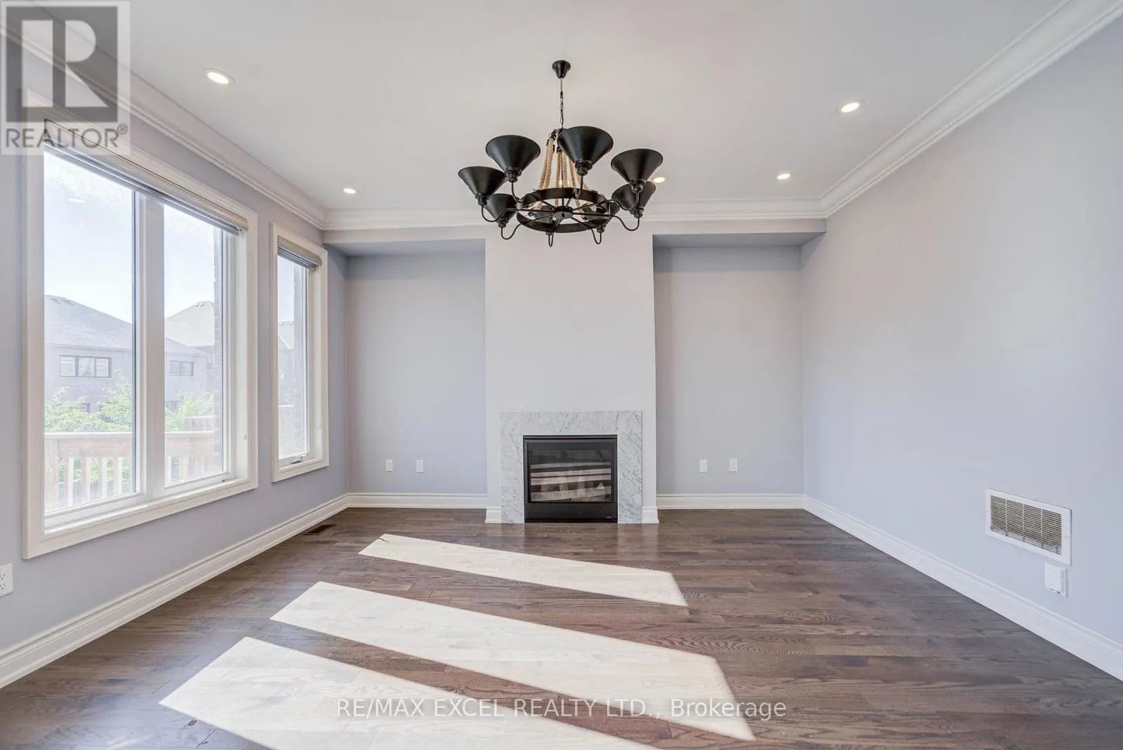 132 MEADOW VISTA CRESCENT
