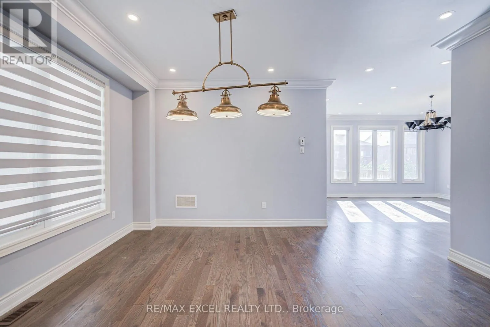 132 MEADOW VISTA CRESCENT