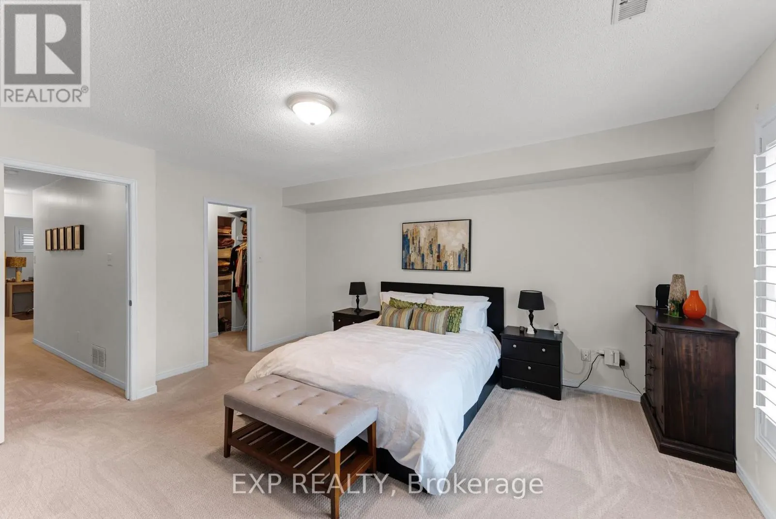 28 - 115 MAIN STREET S