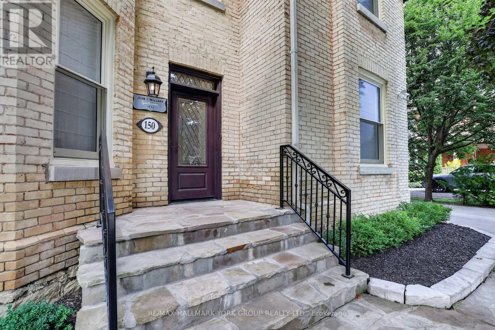 150 LORNE AVENUE