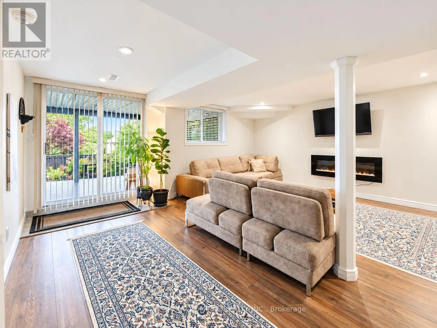 62 BRIARDALE PLACE