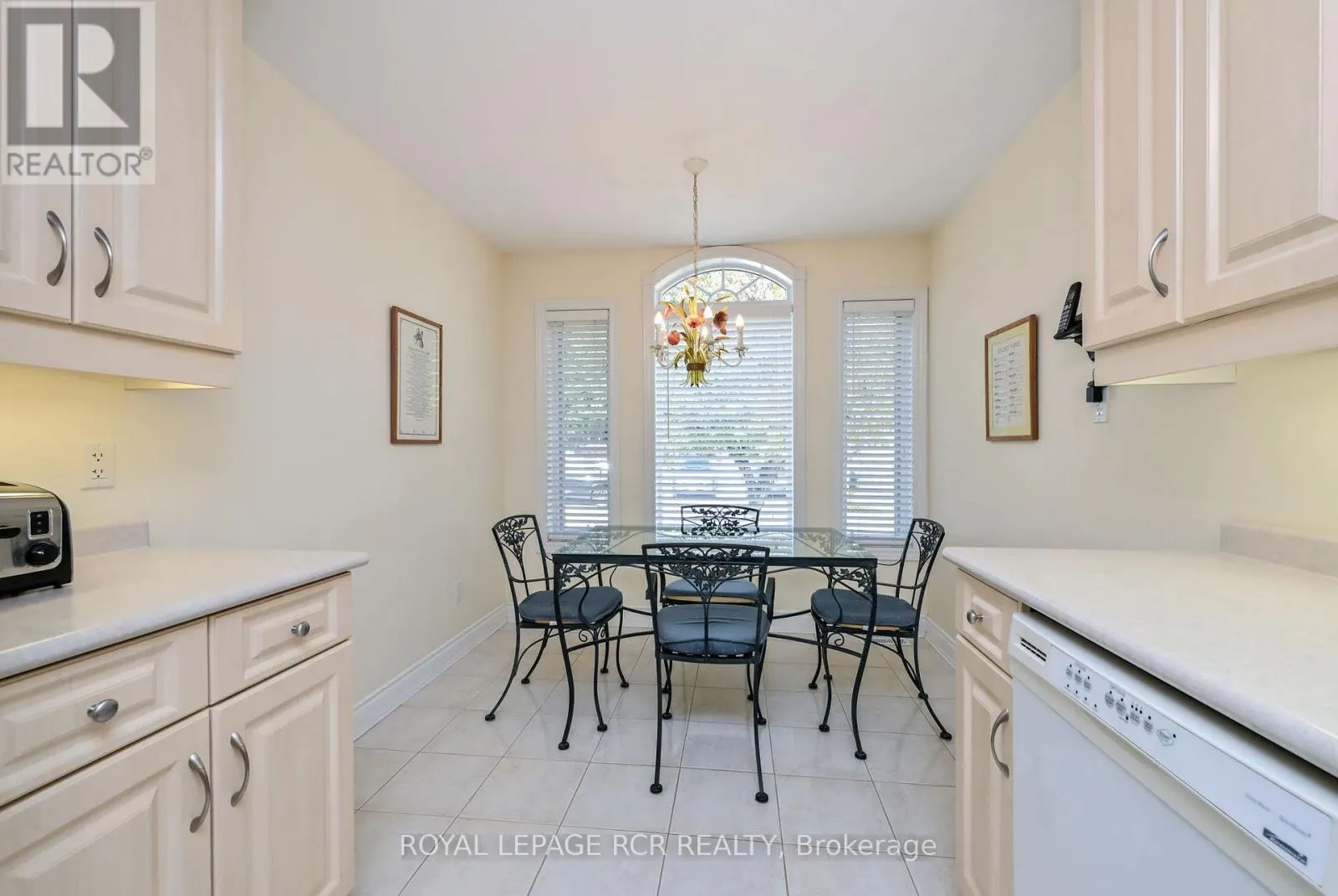 13 MONTEBELLO TERRACE