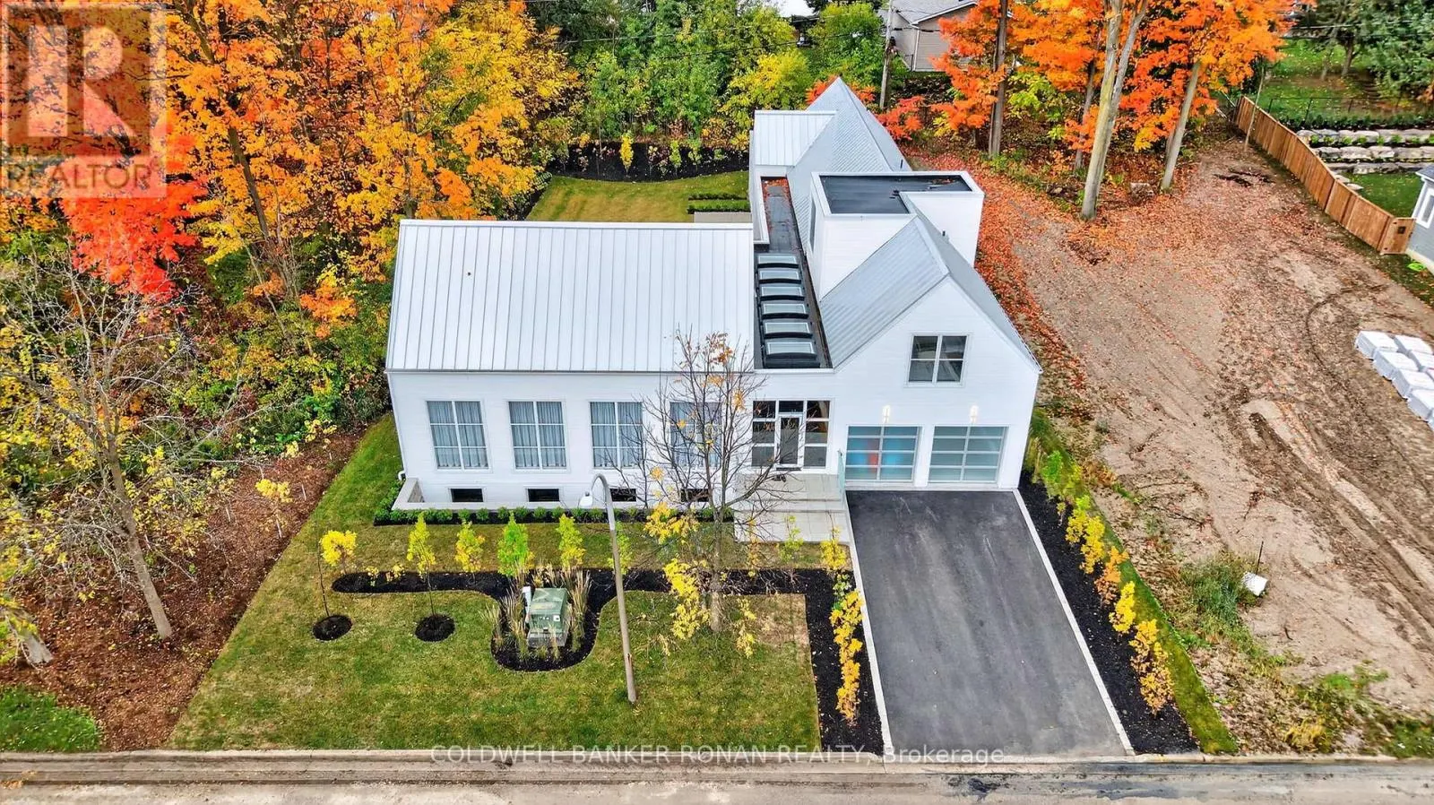 9 GRAY AVENUE