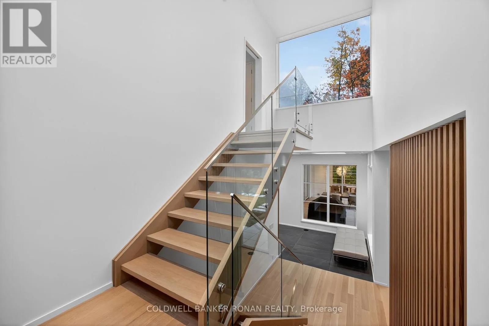 9 GRAY AVENUE