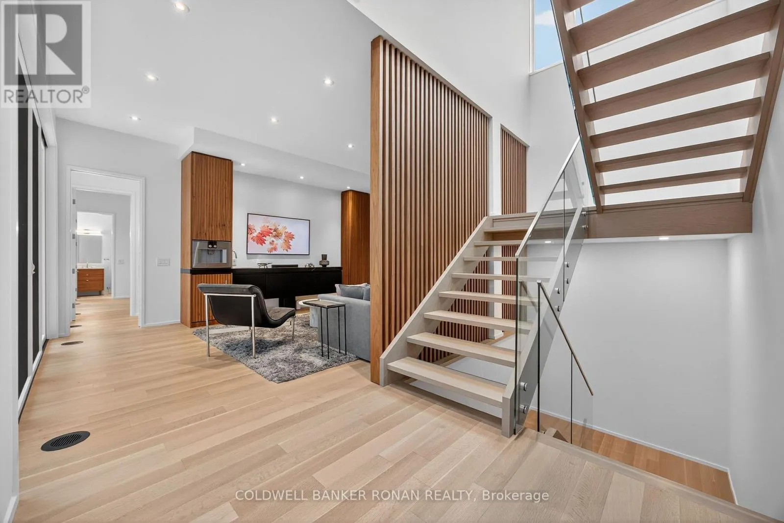 9 GRAY AVENUE