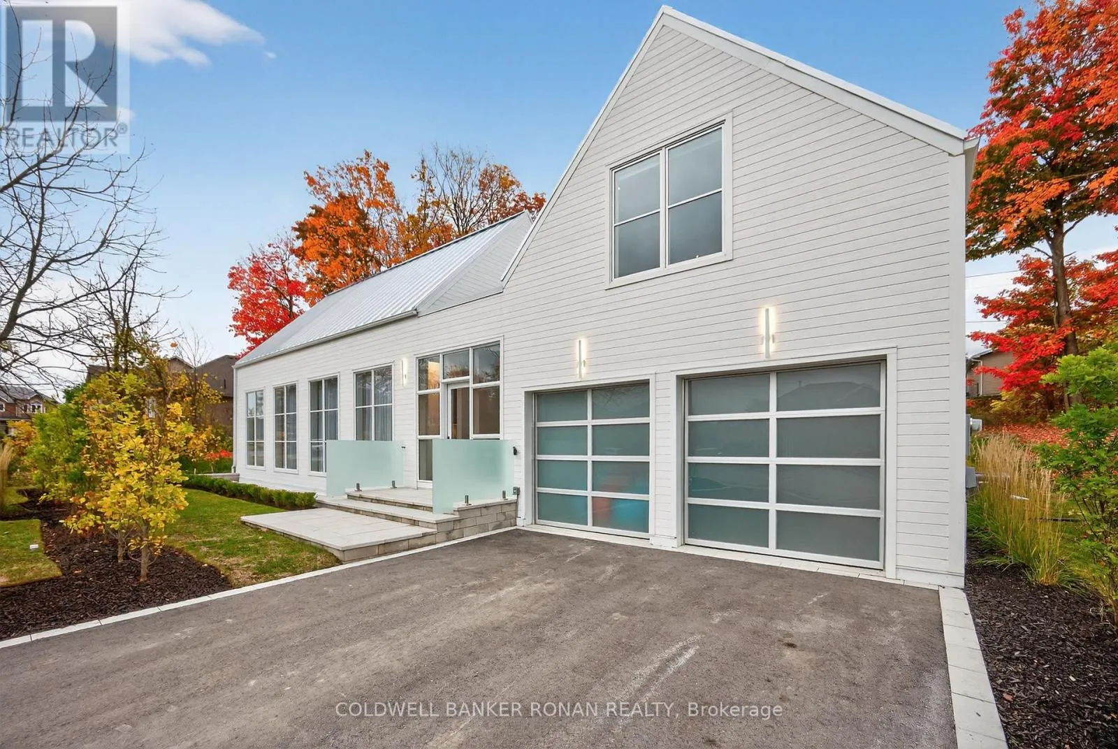 9 GRAY AVENUE