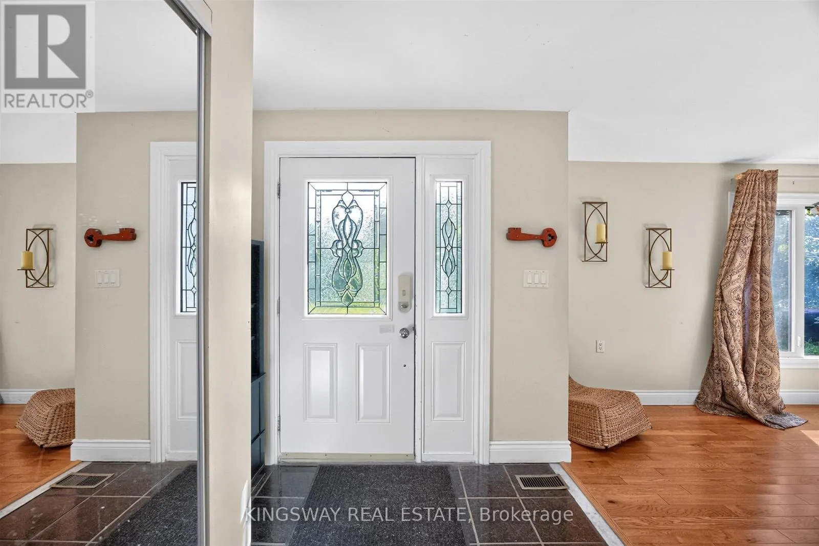3934 LAKEVIEW ROAD