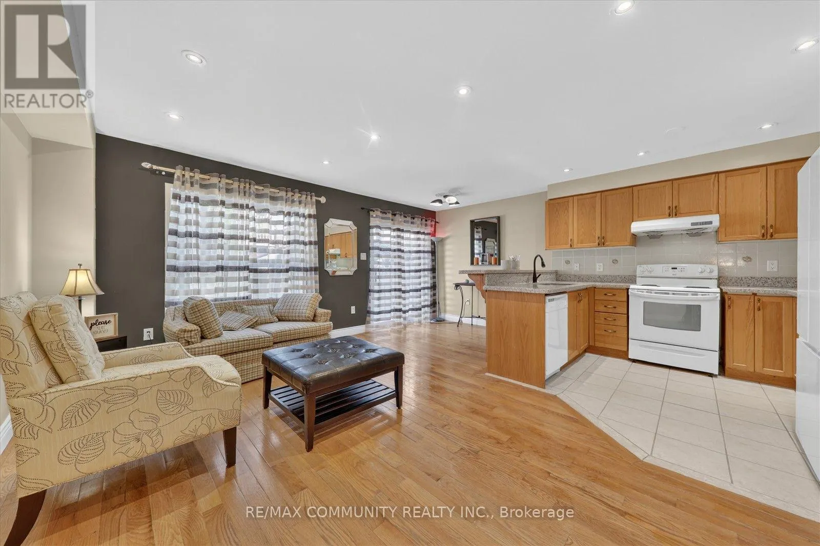 82 BURGEESS CRESCENT