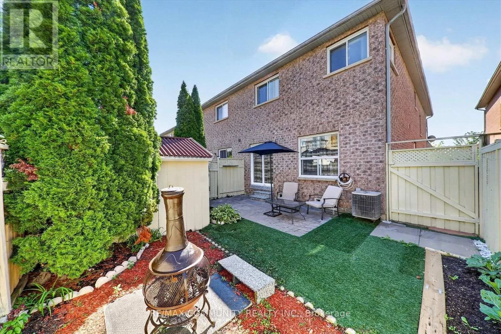 82 BURGEESS CRESCENT