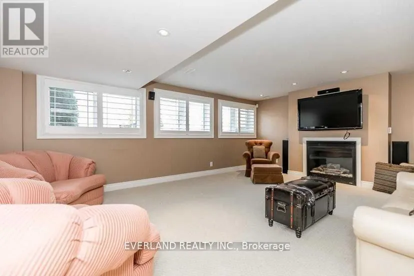 BSMT - 159 IVY JAY CRESCENT