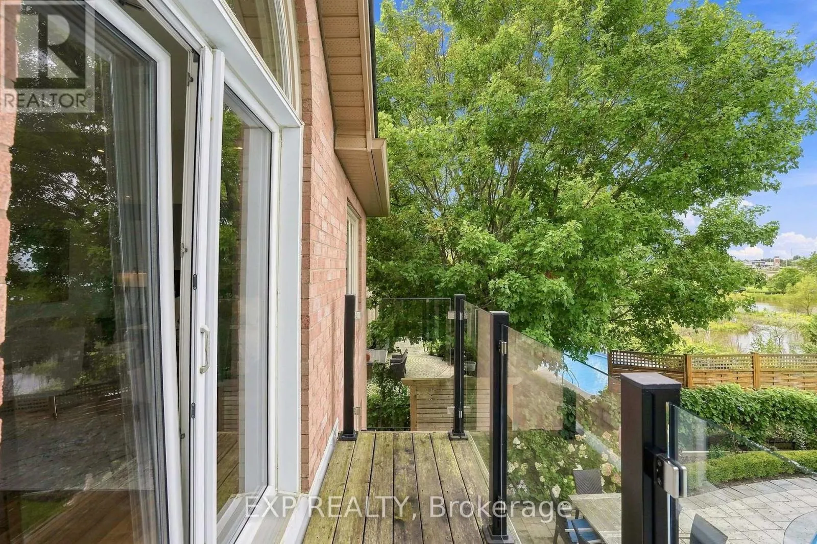 655 CULLER MEWS