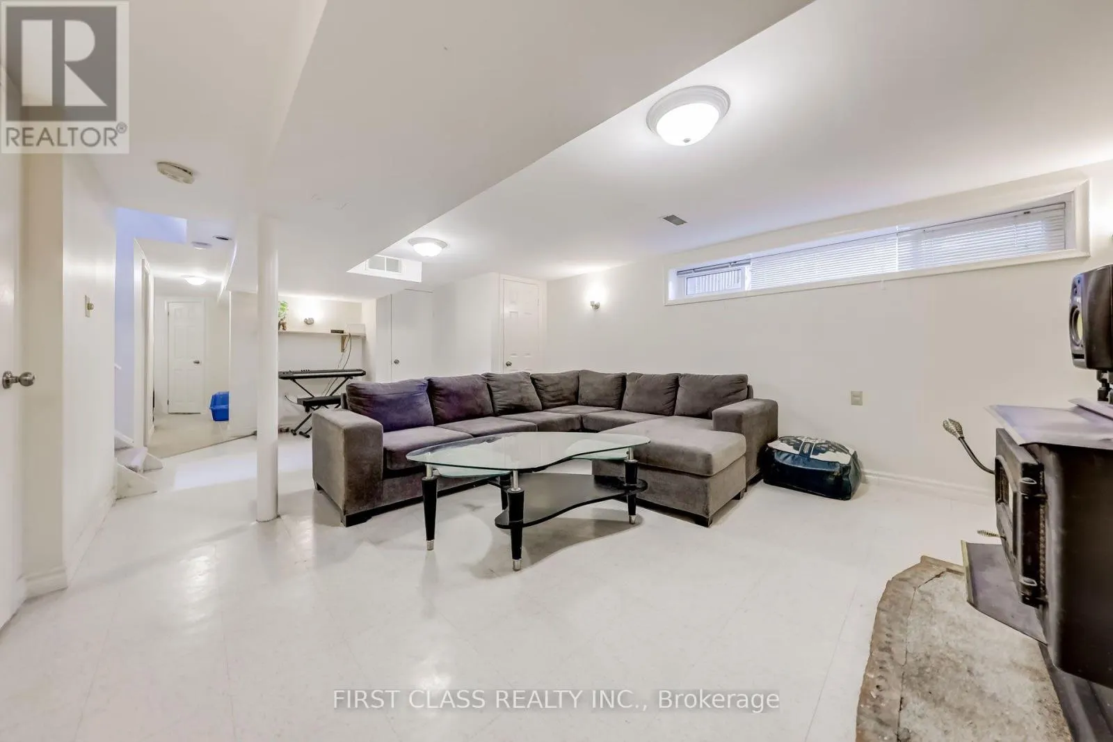 39 SEATON DRIVE