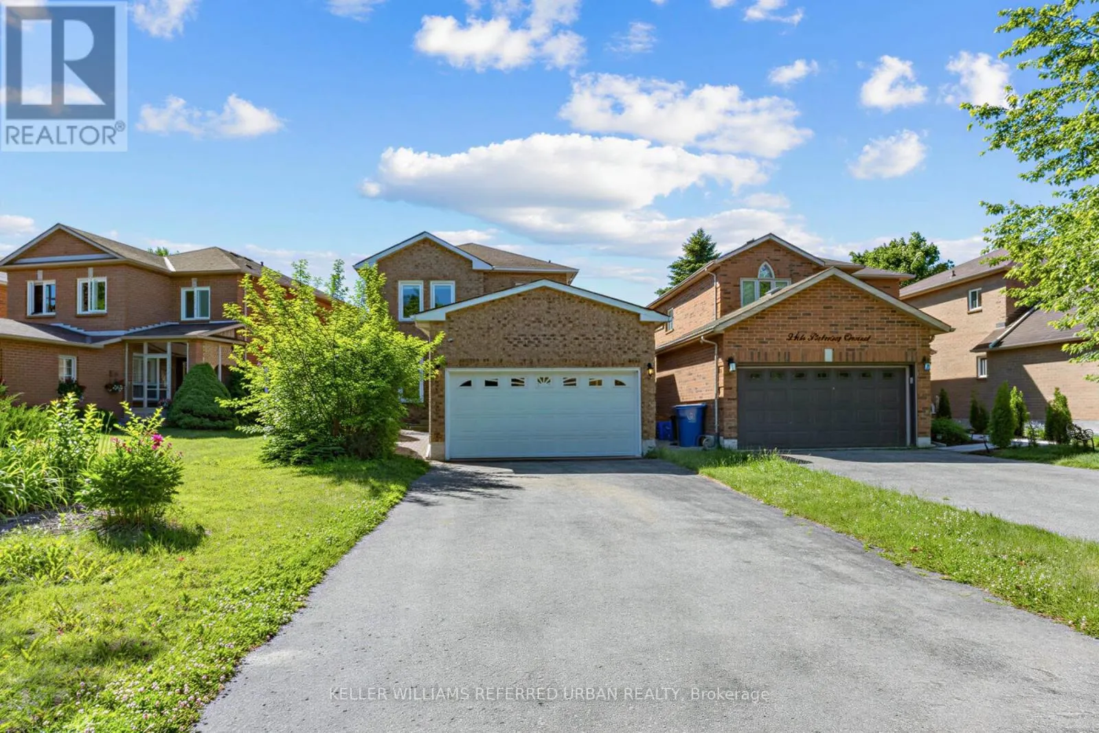 350 PICKERING CRESCENT