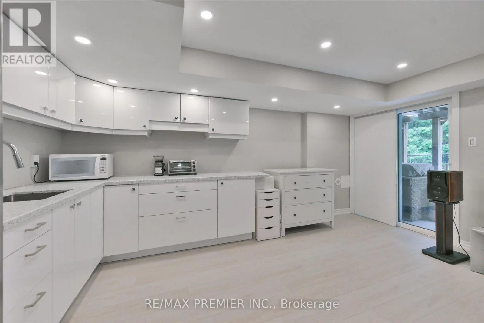 114 - 1331 MAJOR MACKENZIE DRIVE