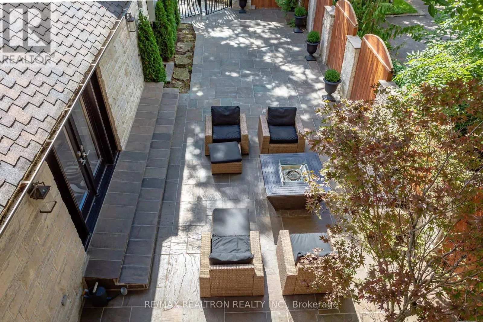 3 OAKBANK ROAD