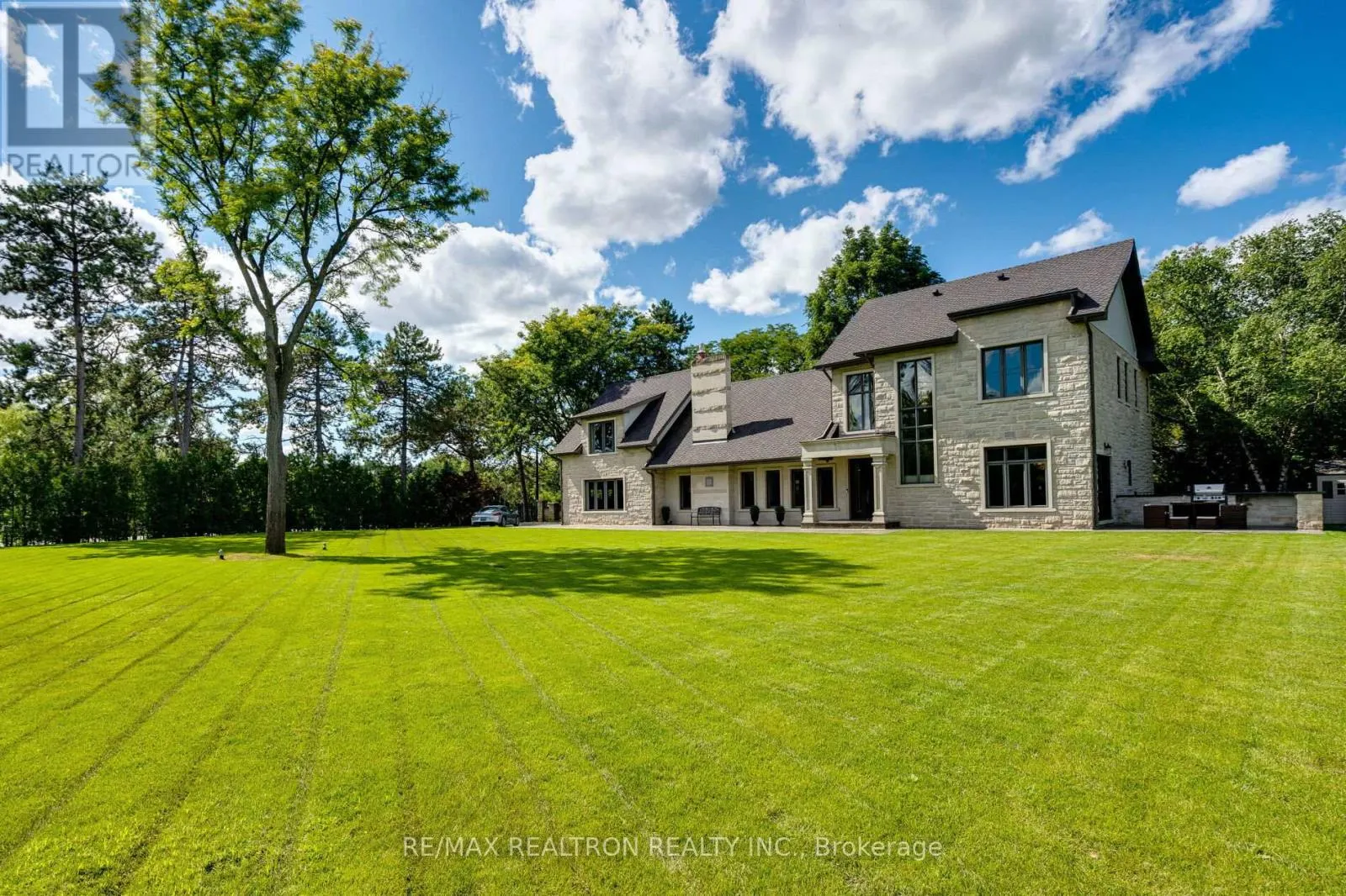 3 OAKBANK ROAD