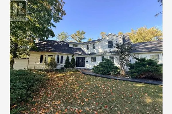 10 YORKTON BOULEVARD