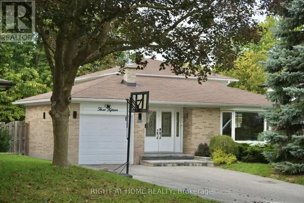 315 ROYWOOD CRESCENT