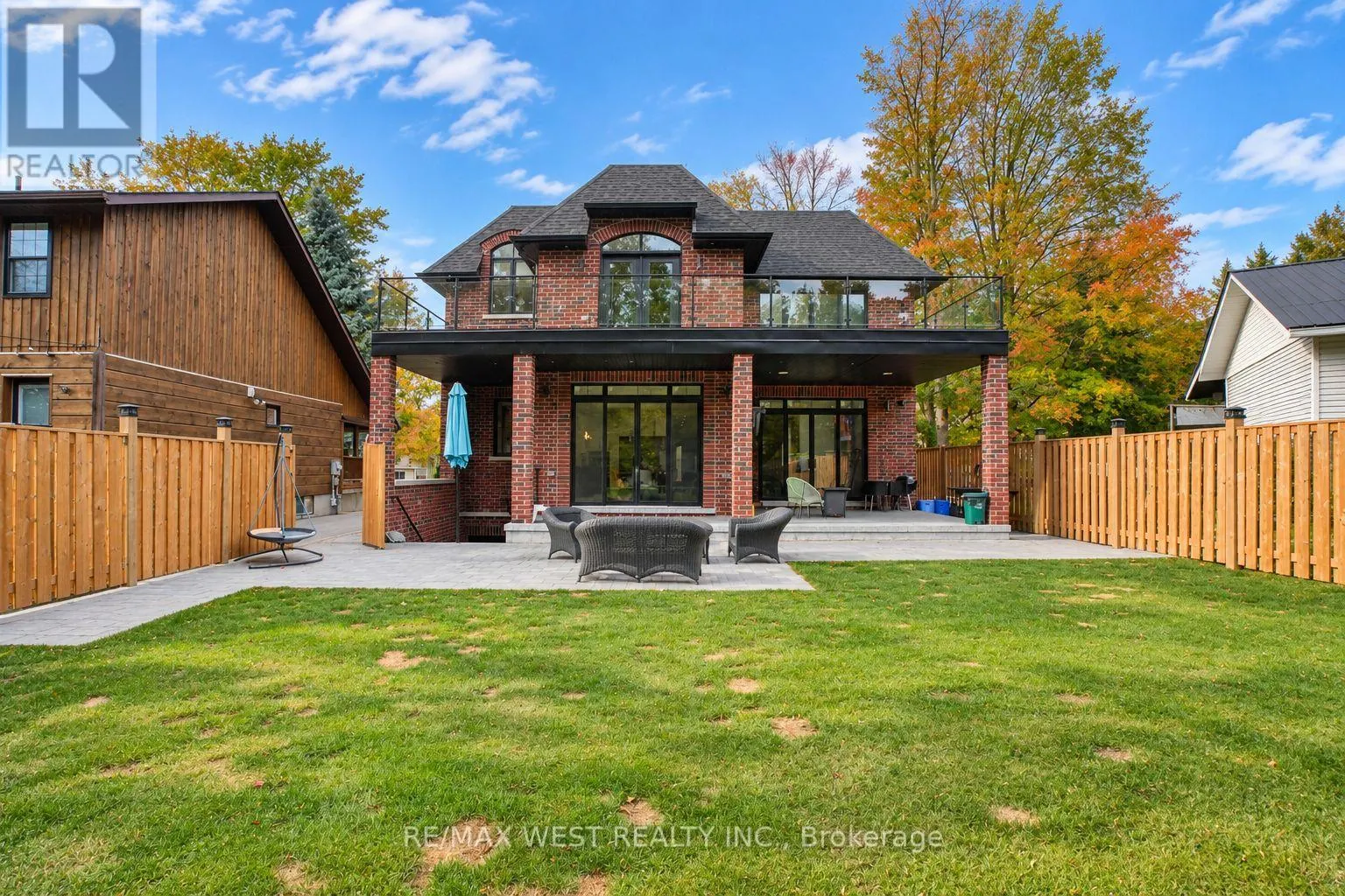 2019 LILAC DRIVE