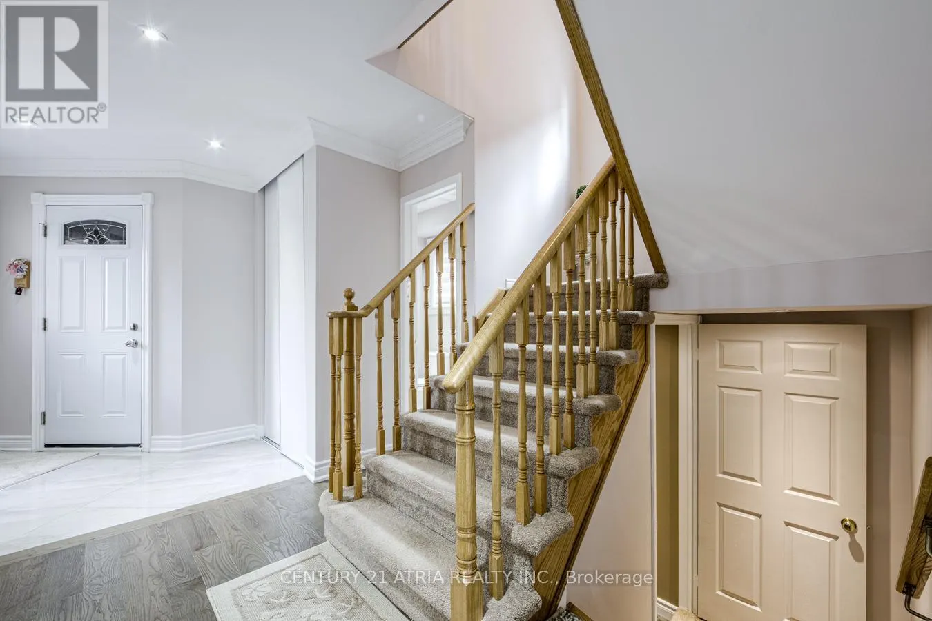 39 CHISWICK CRESCENT