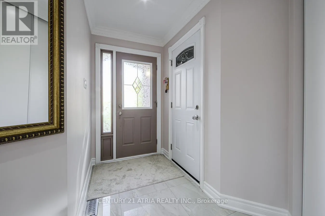 39 CHISWICK CRESCENT