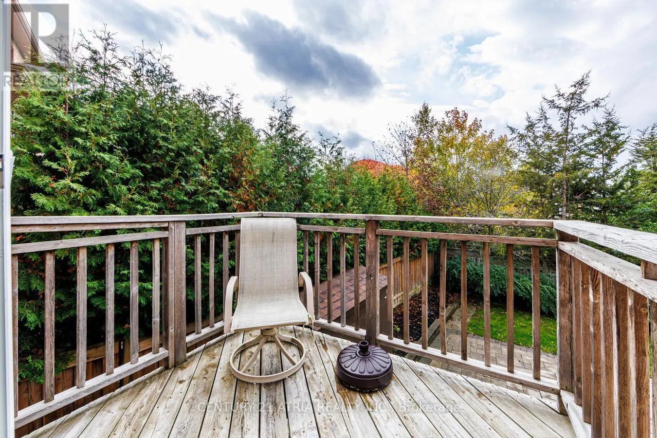 39 CHISWICK CRESCENT
