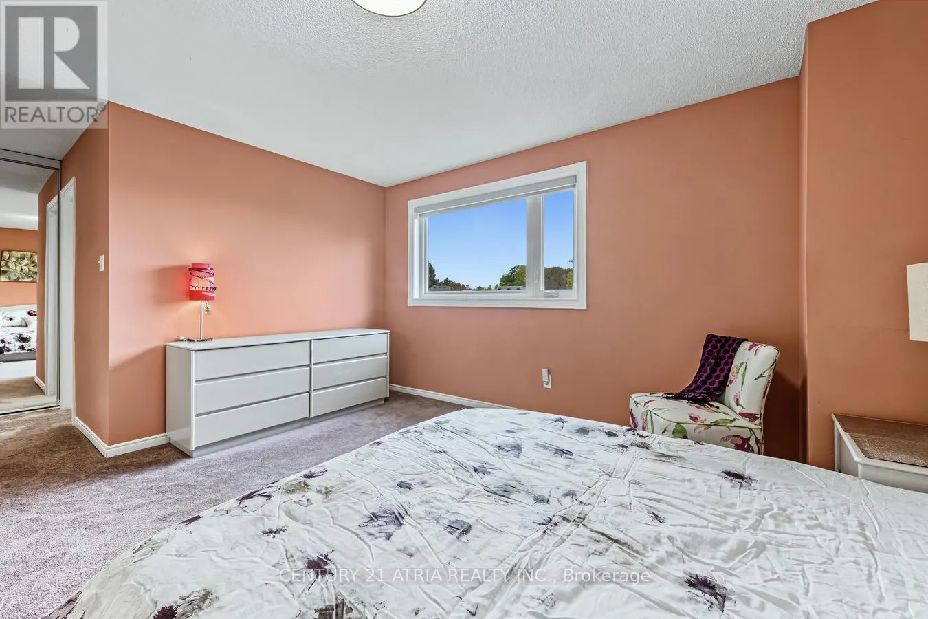39 CHISWICK CRESCENT