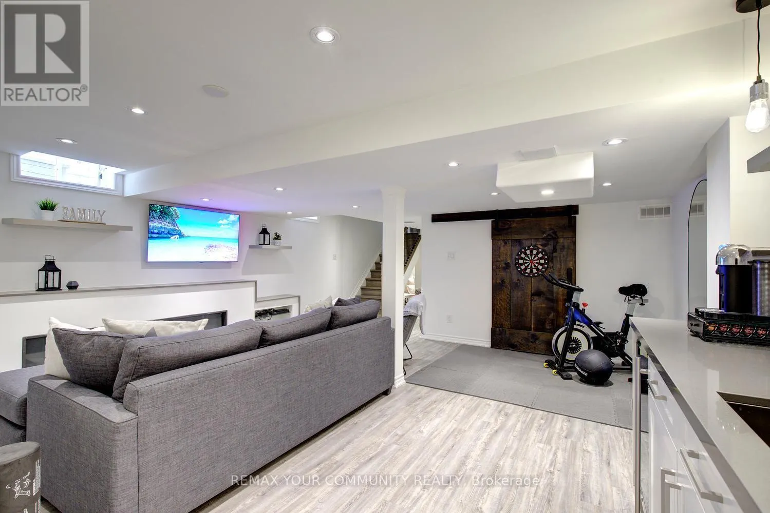 265 GOLDEN ORCHARD ROAD