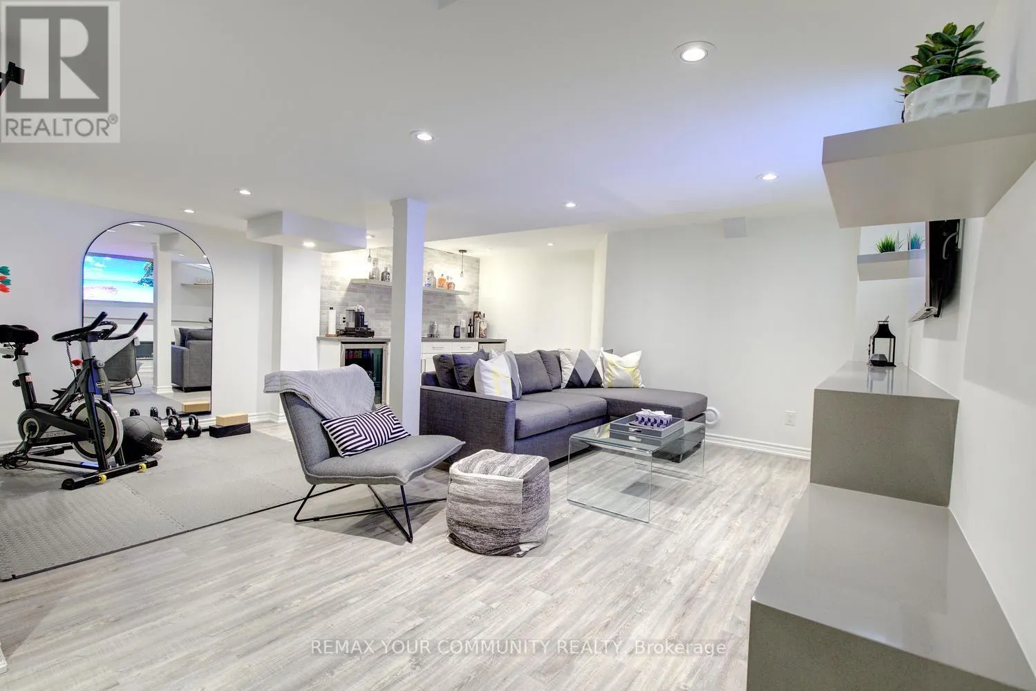 265 GOLDEN ORCHARD ROAD