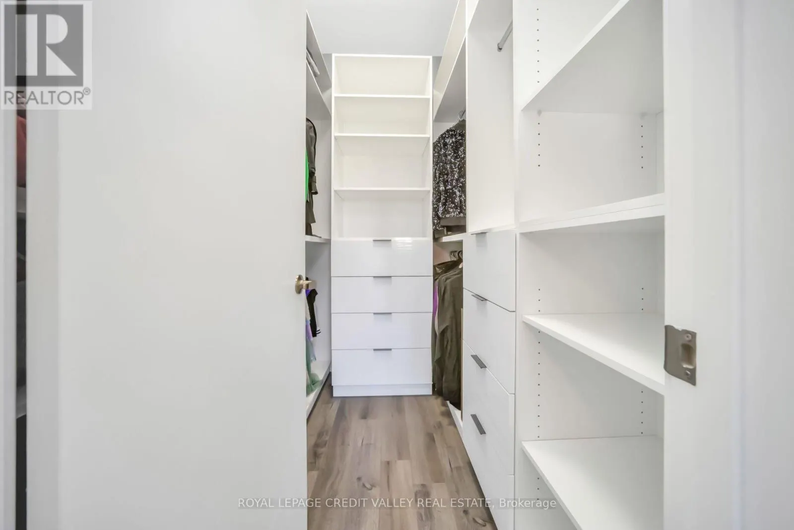 336 ELYSE COURT