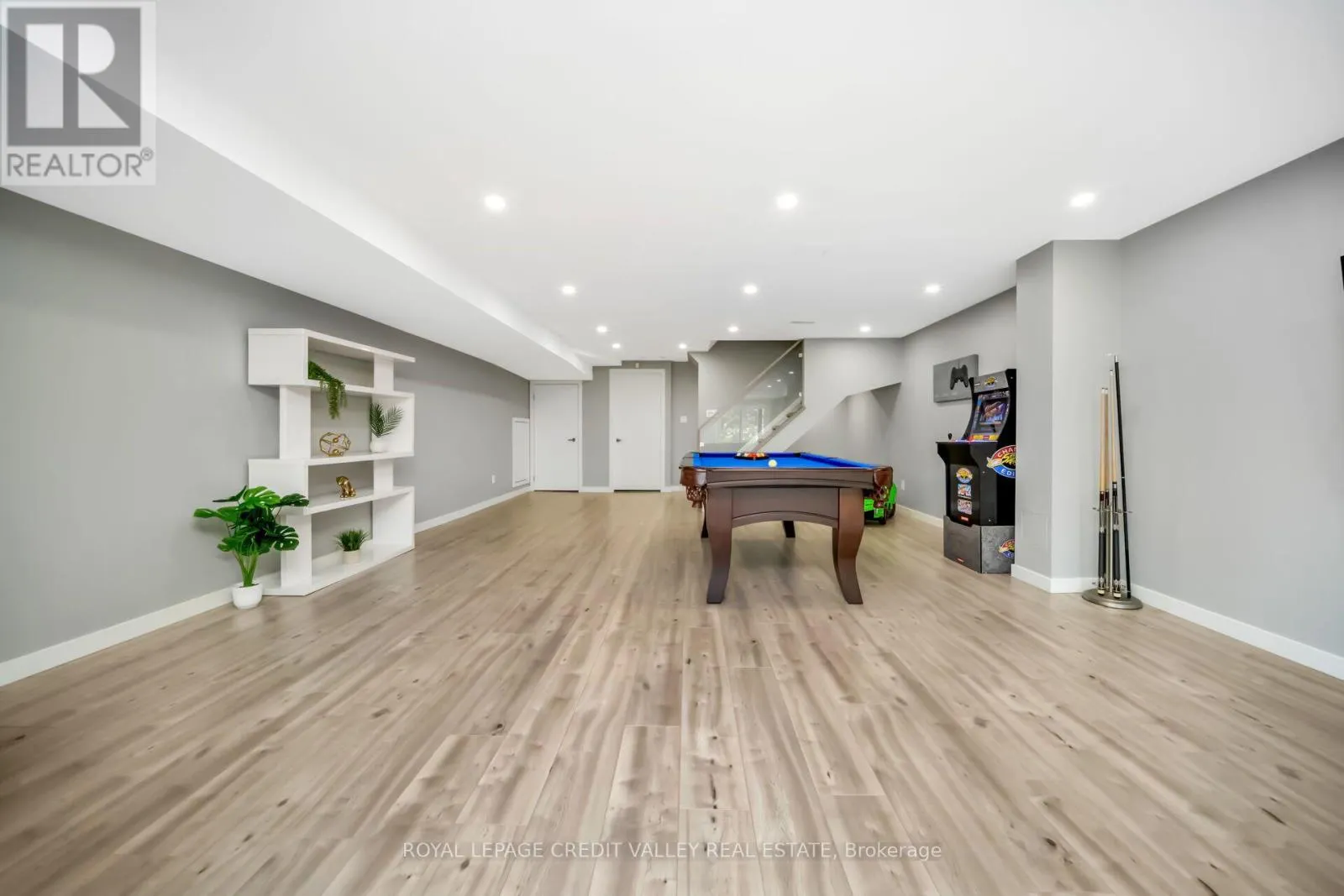 336 ELYSE COURT