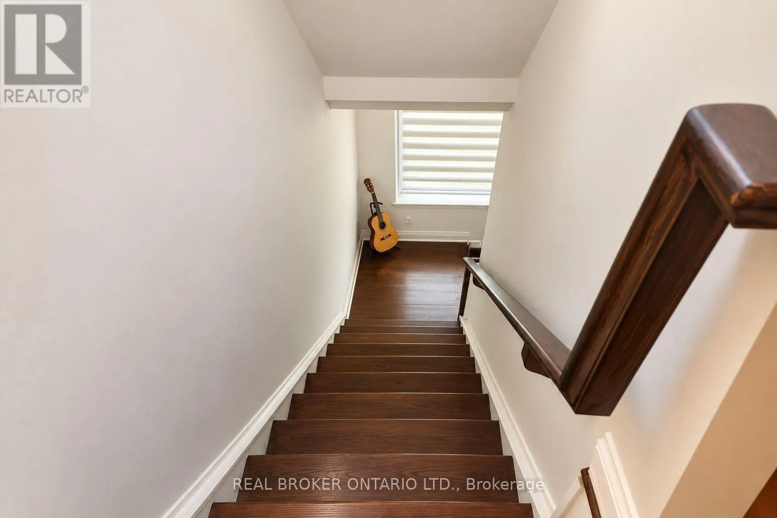 111 - 12 WOODSTREAM BOULEVARD