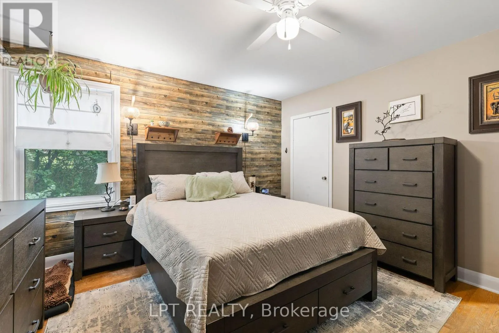 98 DON MOR DRIVE