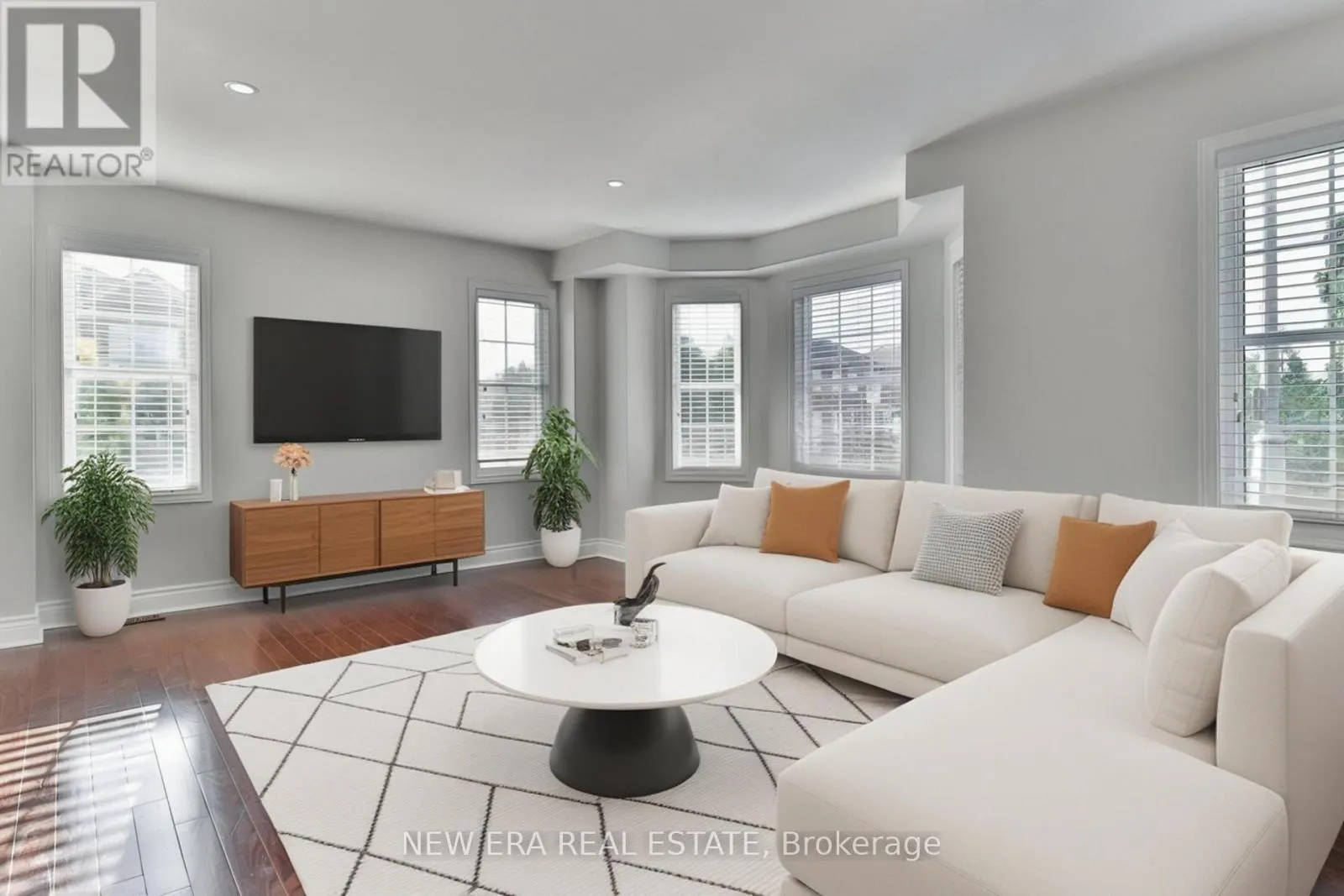 331 DAVOS ROAD