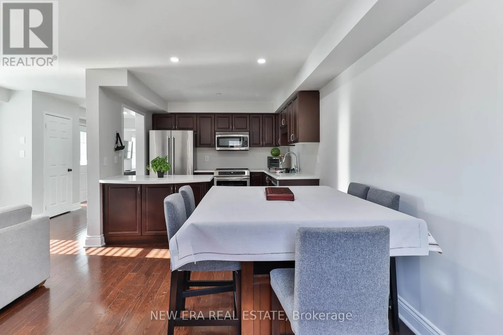 331 DAVOS ROAD