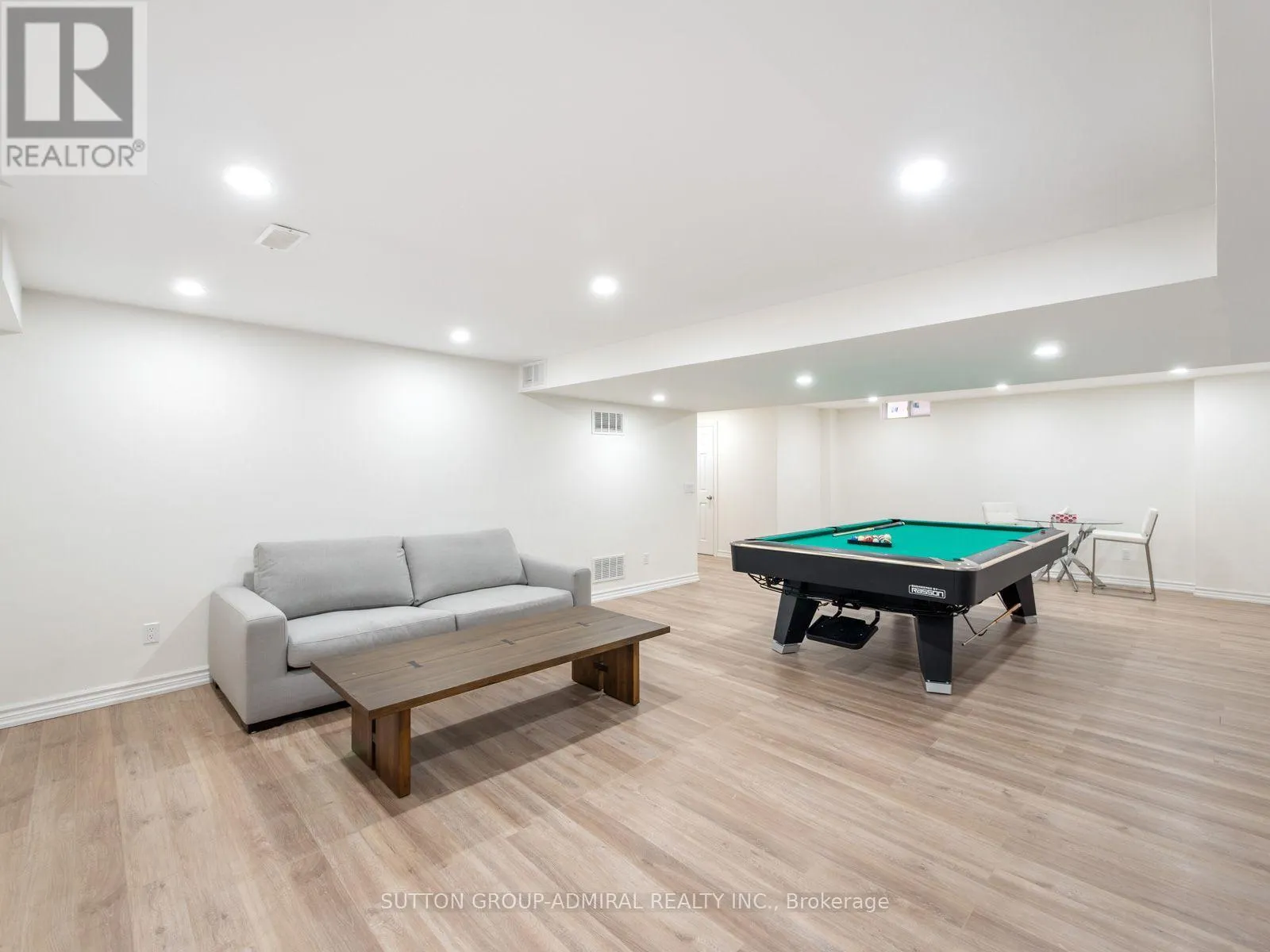 40 TRUDEAU DRIVE
