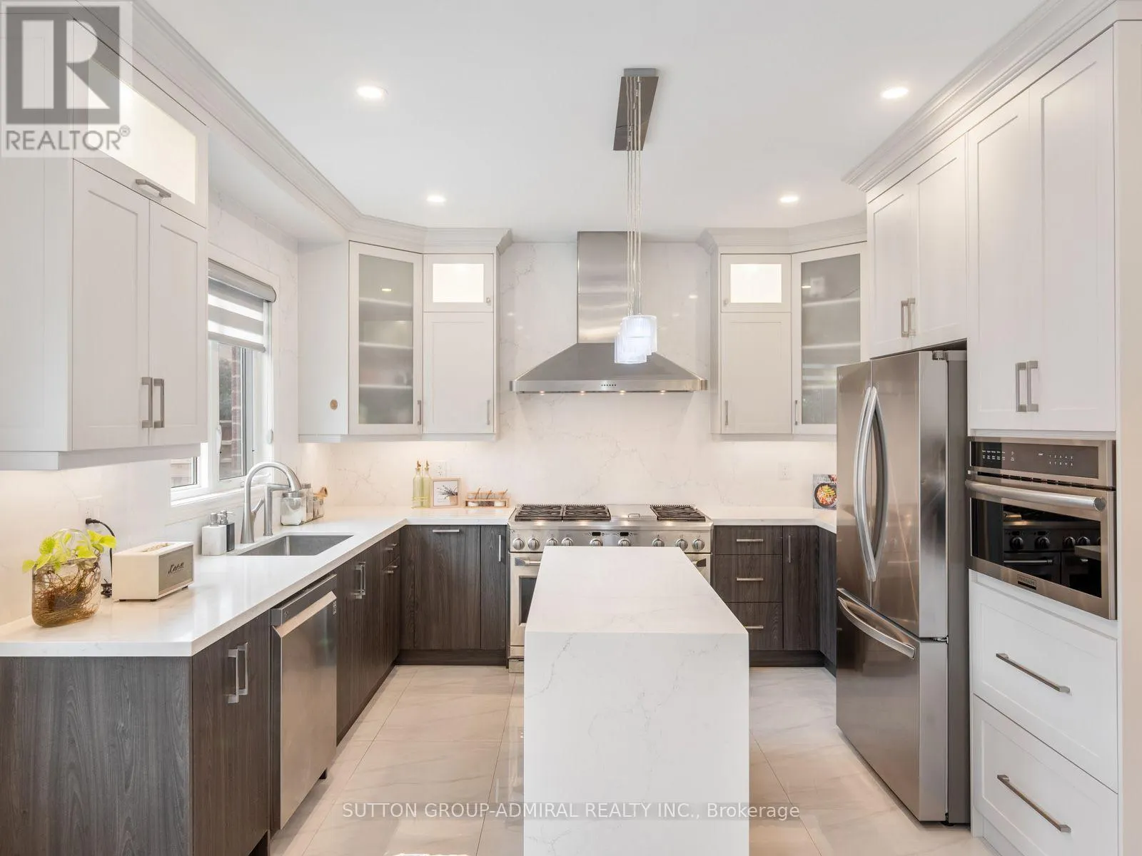 40 TRUDEAU DRIVE