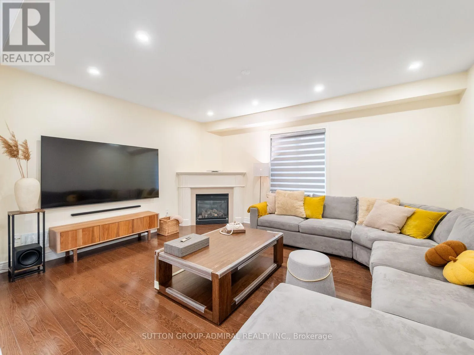40 TRUDEAU DRIVE